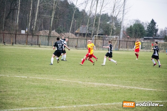Zdjęcie w galerii na portalu naszwodzislaw.com: Płomień z Połomi nie dał szans gotartowickim Sygnałom wiadomości z regionu