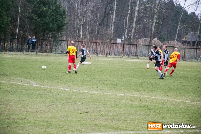 Zdjęcie w galerii na portalu naszwodzislaw.com: Płomień z Połomi nie dał szans gotartowickim Sygnałom wiadomości z regionu