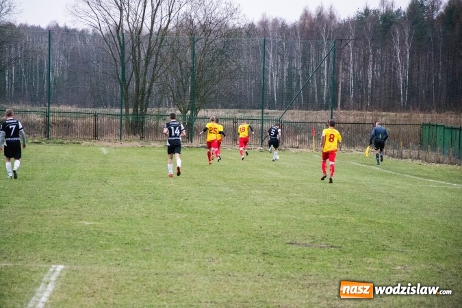 Zdjęcie w galerii na portalu naszwodzislaw.com: Płomień z Połomi nie dał szans gotartowickim Sygnałom wiadomości z regionu