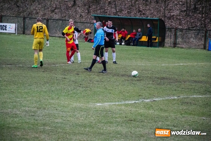 Zdjęcie w galerii na portalu naszwodzislaw.com: Płomień z Połomi nie dał szans gotartowickim Sygnałom wiadomości z regionu