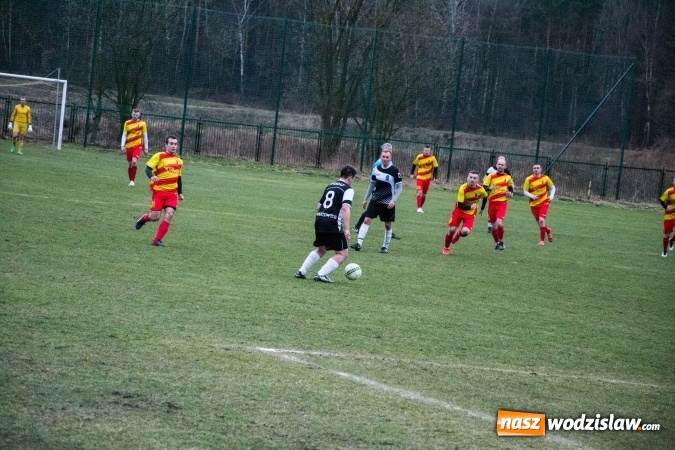 Zdjęcie w galerii na portalu naszwodzislaw.com: Płomień z Połomi nie dał szans gotartowickim Sygnałom wiadomości z regionu