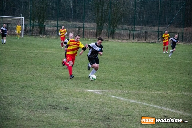 Zdjęcie w galerii na portalu naszwodzislaw.com: Płomień z Połomi nie dał szans gotartowickim Sygnałom wiadomości z regionu