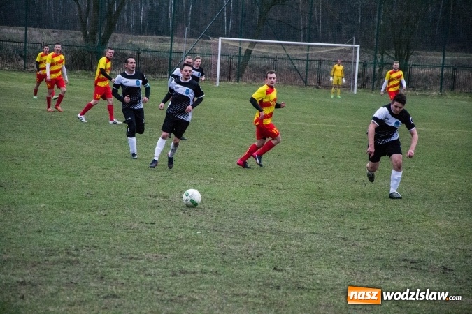 Zdjęcie w galerii na portalu naszwodzislaw.com: Płomień z Połomi nie dał szans gotartowickim Sygnałom wiadomości z regionu