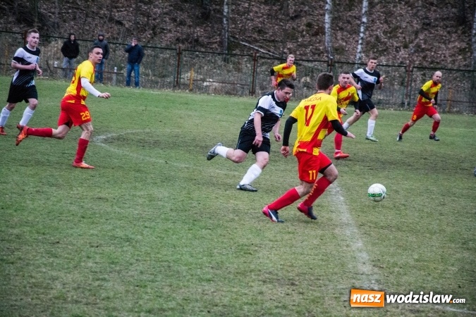 Zdjęcie w galerii na portalu naszwodzislaw.com: Płomień z Połomi nie dał szans gotartowickim Sygnałom wiadomości z regionu