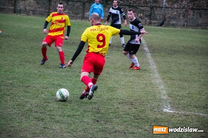 Zdjęcie w galerii na portalu naszwodzislaw.com: Płomień z Połomi nie dał szans gotartowickim Sygnałom wiadomości z regionu