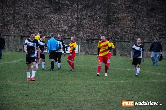 Zdjęcie w galerii na portalu naszwodzislaw.com: Płomień z Połomi nie dał szans gotartowickim Sygnałom wiadomości z regionu