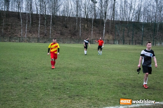 Zdjęcie w galerii na portalu naszwodzislaw.com: Płomień z Połomi nie dał szans gotartowickim Sygnałom wiadomości z regionu