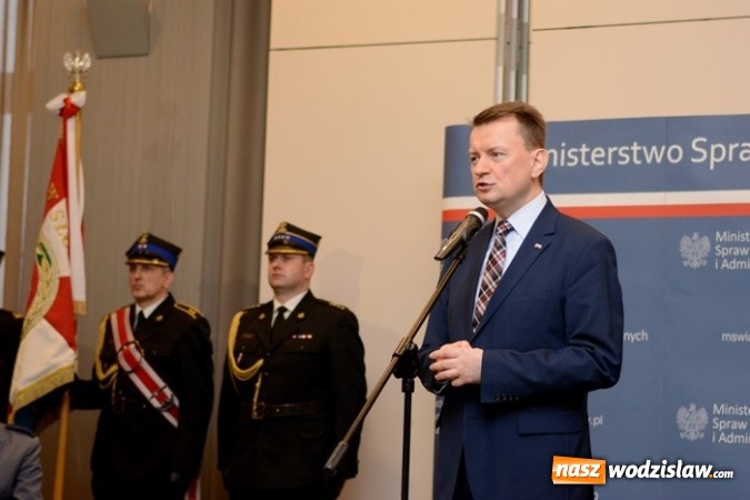 Zdjęcie w galerii na portalu naszwodzislaw.com: Bohaterowie czas&oacute;w pokoju. Wodzisławscy policjanci nagrodzeni przez szefa MSWiA wiadomości z regionu