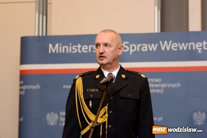 Zdjęcie w galerii na portalu naszwodzislaw.com: Bohaterowie czas&oacute;w pokoju. Wodzisławscy policjanci nagrodzeni przez szefa MSWiA wiadomości z regionu