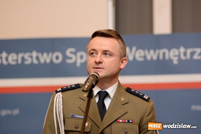Zdjęcie w galerii na portalu naszwodzislaw.com: Bohaterowie czas&oacute;w pokoju. Wodzisławscy policjanci nagrodzeni przez szefa MSWiA wiadomości z regionu