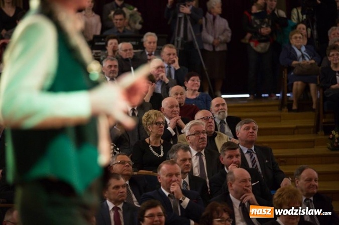 Zdjęcie w galerii na portalu naszwodzislaw.com: Radlin świętuje 20-lecie samorządności. Uroczysta sesja z okazji jubileuszu wiadomości z regionu