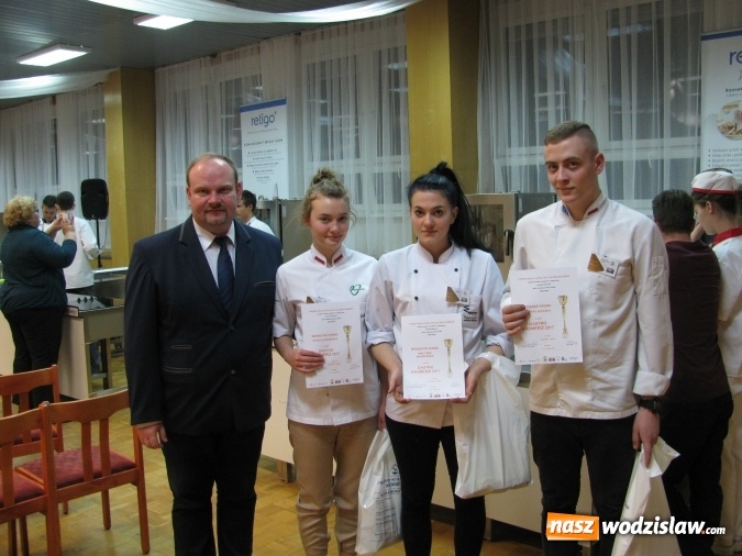 Zdjęcie w galerii na portalu naszwodzislaw.com: Srebro i podwójny brąz dla Ekonomika na Międzynarodowym Konkursie Gastronomicznym wiadomości z regionu