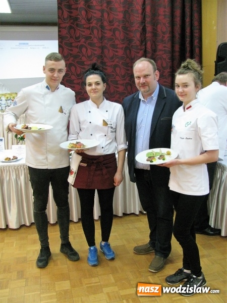 Zdjęcie w galerii na portalu naszwodzislaw.com: Srebro i podwójny brąz dla Ekonomika na Międzynarodowym Konkursie Gastronomicznym wiadomości z regionu