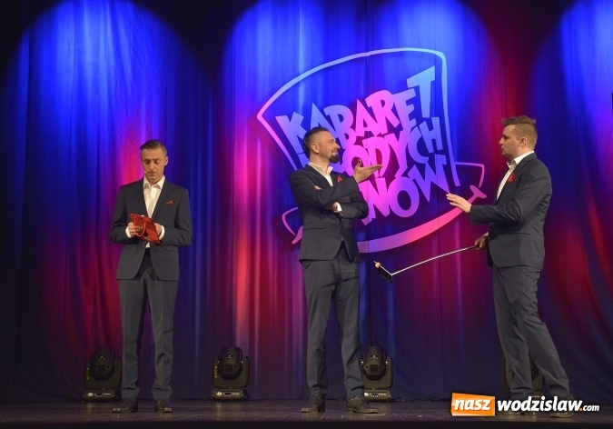 Zdjęcie w galerii na portalu naszwodzislaw.com: Kabaret Młodych Panów bawił w WCK wiadomości z regionu