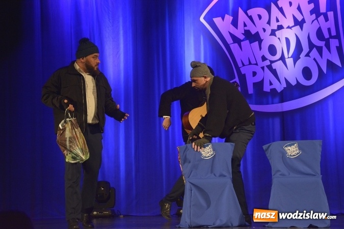 Zdjęcie w galerii na portalu naszwodzislaw.com: Kabaret Młodych Panów bawił w WCK wiadomości z regionu