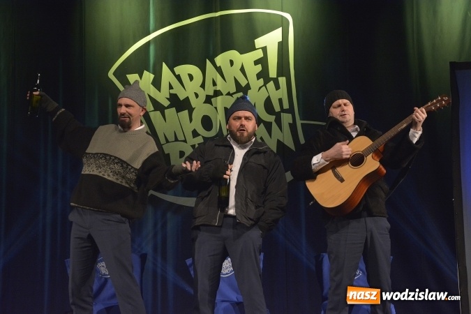 Zdjęcie w galerii na portalu naszwodzislaw.com: Kabaret Młodych Panów bawił w WCK wiadomości z regionu