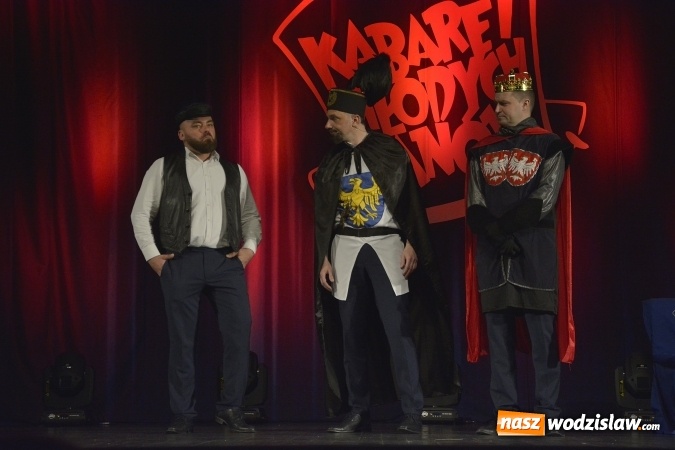 Zdjęcie w galerii na portalu naszwodzislaw.com: Kabaret Młodych Panów bawił w WCK wiadomości z regionu