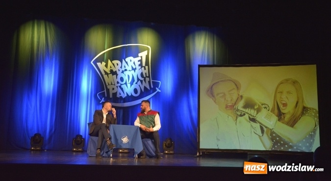 Zdjęcie w galerii na portalu naszwodzislaw.com: Kabaret Młodych Panów bawił w WCK wiadomości z regionu