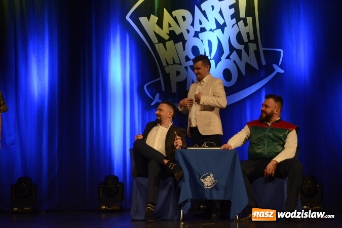 Zdjęcie w galerii na portalu naszwodzislaw.com: Kabaret Młodych Panów bawił w WCK wiadomości z regionu