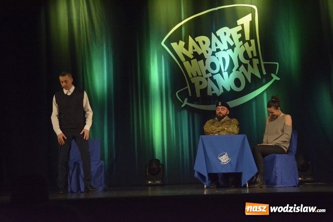Zdjęcie w galerii na portalu naszwodzislaw.com: Kabaret Młodych Panów bawił w WCK wiadomości z regionu