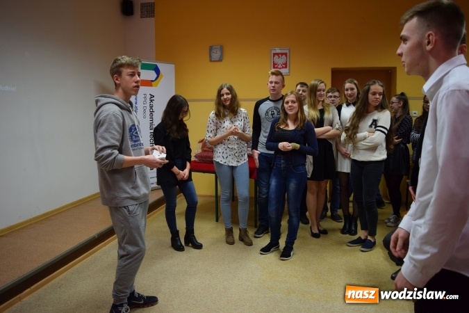 Zdjęcie w galerii na portalu naszwodzislaw.com: Uczniowie z powiatu raciborskiego i wodzisławskiego rywalizowali w kolejnej edycji Turnieju Mądrych Głów wiadomości z regionu