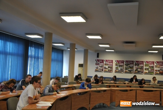 Zdjęcie w galerii na portalu naszwodzislaw.com: Konkurs wiedzy o Irlandii na Dzień Świętego Patryka wiadomości z regionu