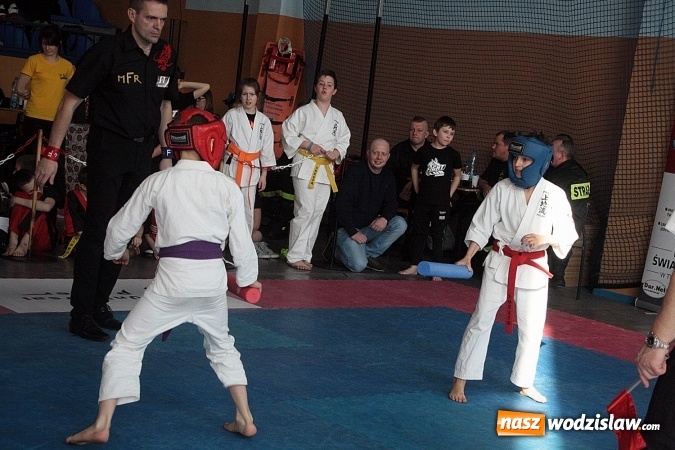 Zdjęcie w galerii na portalu naszwodzislaw.com: Radlin: niesamowite widowisko wschodnich sztuk walki  wiadomości z regionu