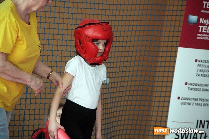 Zdjęcie w galerii na portalu naszwodzislaw.com: Radlin: niesamowite widowisko wschodnich sztuk walki  wiadomości z regionu