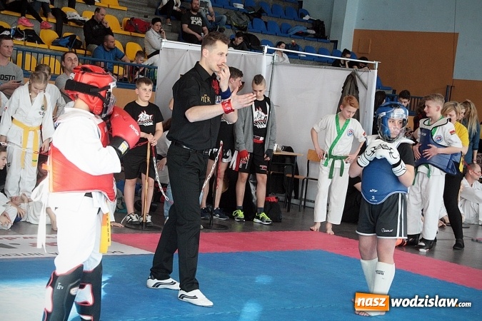 Zdjęcie w galerii na portalu naszwodzislaw.com: Radlin: niesamowite widowisko wschodnich sztuk walki  wiadomości z regionu