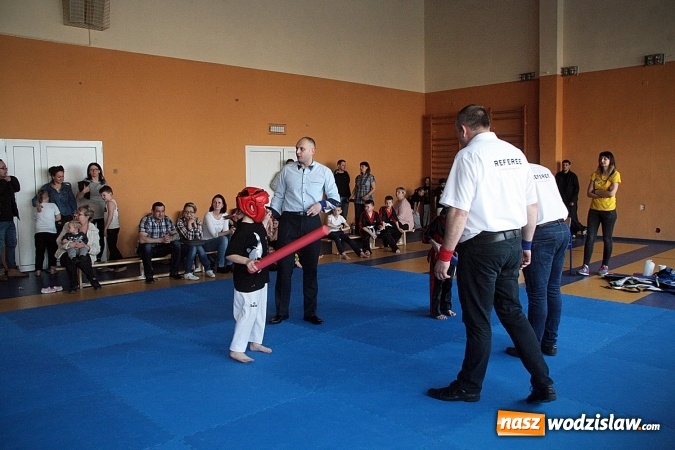 Zdjęcie w galerii na portalu naszwodzislaw.com: Radlin: niesamowite widowisko wschodnich sztuk walki  wiadomości z regionu