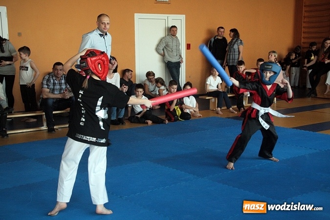 Zdjęcie w galerii na portalu naszwodzislaw.com: Radlin: niesamowite widowisko wschodnich sztuk walki  wiadomości z regionu