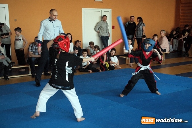 Zdjęcie w galerii na portalu naszwodzislaw.com: Radlin: niesamowite widowisko wschodnich sztuk walki  wiadomości z regionu