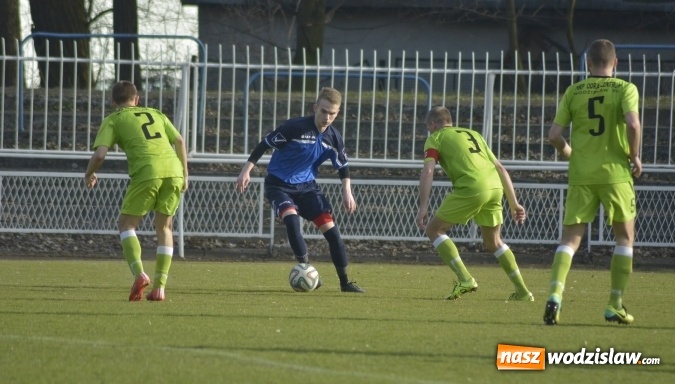 Zdjęcie w galerii na portalu naszwodzislaw.com: Podział punktów w derbowym meczu przy Bogumińskiej wiadomości z regionu