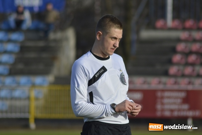 Zdjęcie w galerii na portalu naszwodzislaw.com: Podział punktów w derbowym meczu przy Bogumińskiej wiadomości z regionu
