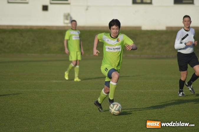 Zdjęcie w galerii na portalu naszwodzislaw.com: Podział punktów w derbowym meczu przy Bogumińskiej wiadomości z regionu