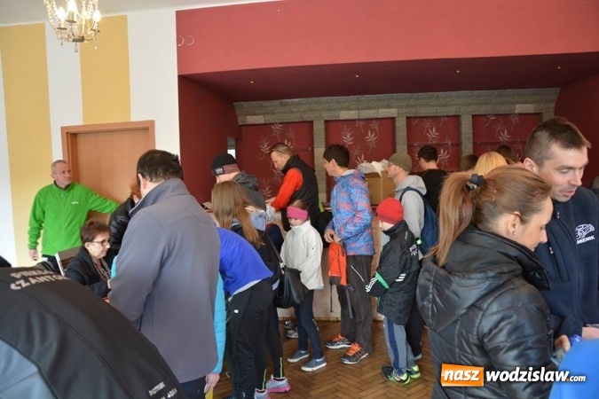 Zdjęcie w galerii na portalu naszwodzislaw.com: Błękitna Wstęga Balatonu. Wystartowało ponad 200 uczestników wiadomości z regionu