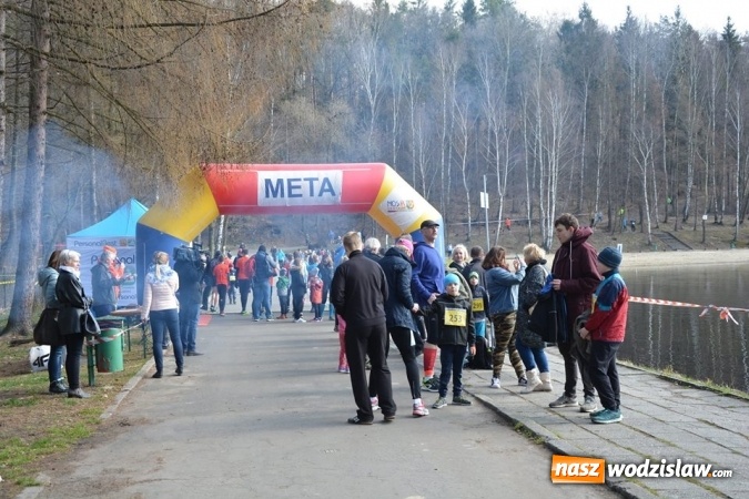 Zdjęcie w galerii na portalu naszwodzislaw.com: Błękitna Wstęga Balatonu. Wystartowało ponad 200 uczestników wiadomości z regionu