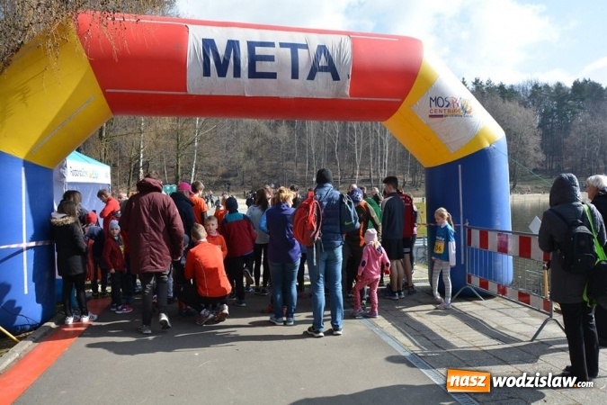 Zdjęcie w galerii na portalu naszwodzislaw.com: Błękitna Wstęga Balatonu. Wystartowało ponad 200 uczestników wiadomości z regionu