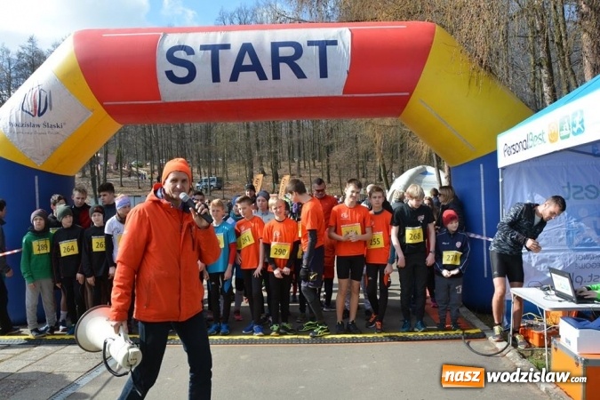 Zdjęcie w galerii na portalu naszwodzislaw.com: Błękitna Wstęga Balatonu. Wystartowało ponad 200 uczestników wiadomości z regionu