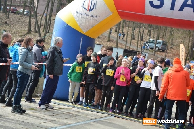 Zdjęcie w galerii na portalu naszwodzislaw.com: Błękitna Wstęga Balatonu. Wystartowało ponad 200 uczestników wiadomości z regionu