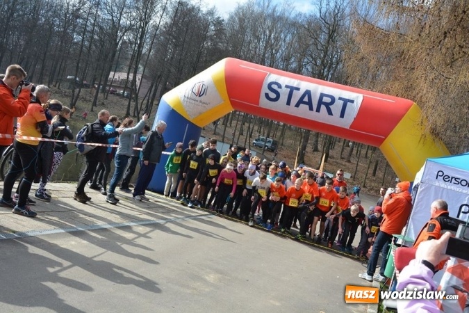 Zdjęcie w galerii na portalu naszwodzislaw.com: Błękitna Wstęga Balatonu. Wystartowało ponad 200 uczestników wiadomości z regionu