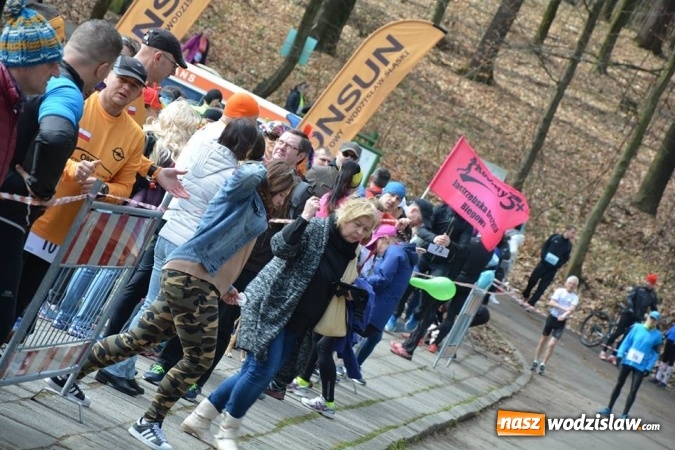 Zdjęcie w galerii na portalu naszwodzislaw.com: Błękitna Wstęga Balatonu. Wystartowało ponad 200 uczestników wiadomości z regionu