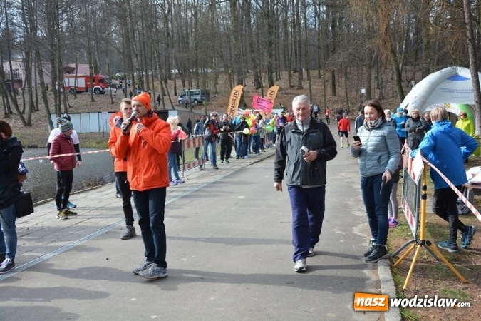 Zdjęcie w galerii na portalu naszwodzislaw.com: Błękitna Wstęga Balatonu. Wystartowało ponad 200 uczestników wiadomości z regionu