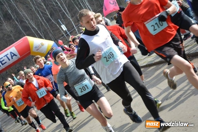 Zdjęcie w galerii na portalu naszwodzislaw.com: Błękitna Wstęga Balatonu. Wystartowało ponad 200 uczestników wiadomości z regionu