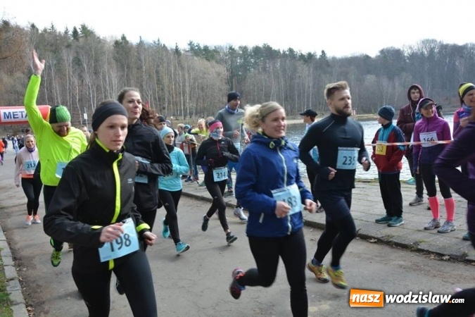 Zdjęcie w galerii na portalu naszwodzislaw.com: Błękitna Wstęga Balatonu. Wystartowało ponad 200 uczestników wiadomości z regionu