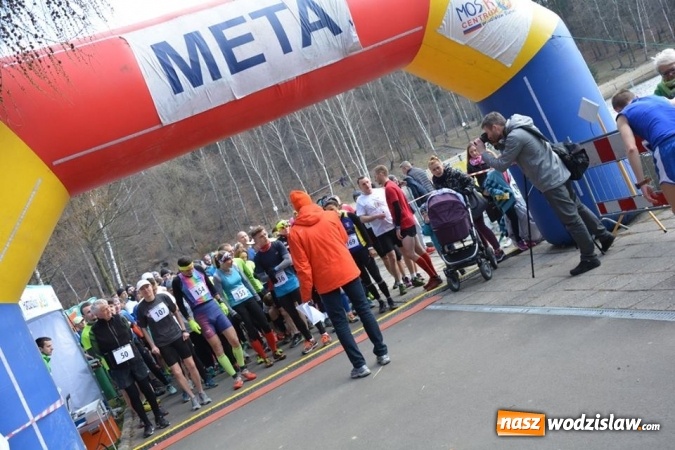 Zdjęcie w galerii na portalu naszwodzislaw.com: Błękitna Wstęga Balatonu. Wystartowało ponad 200 uczestników wiadomości z regionu