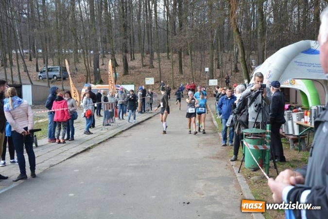 Zdjęcie w galerii na portalu naszwodzislaw.com: Błękitna Wstęga Balatonu. Wystartowało ponad 200 uczestników wiadomości z regionu