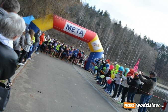 Zdjęcie w galerii na portalu naszwodzislaw.com: Błękitna Wstęga Balatonu. Wystartowało ponad 200 uczestników wiadomości z regionu