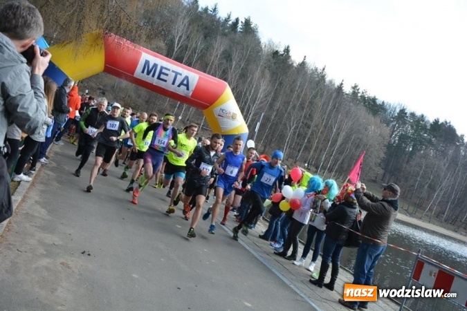 Zdjęcie w galerii na portalu naszwodzislaw.com: Błękitna Wstęga Balatonu. Wystartowało ponad 200 uczestników wiadomości z regionu