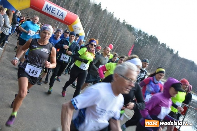 Zdjęcie w galerii na portalu naszwodzislaw.com: Błękitna Wstęga Balatonu. Wystartowało ponad 200 uczestników wiadomości z regionu